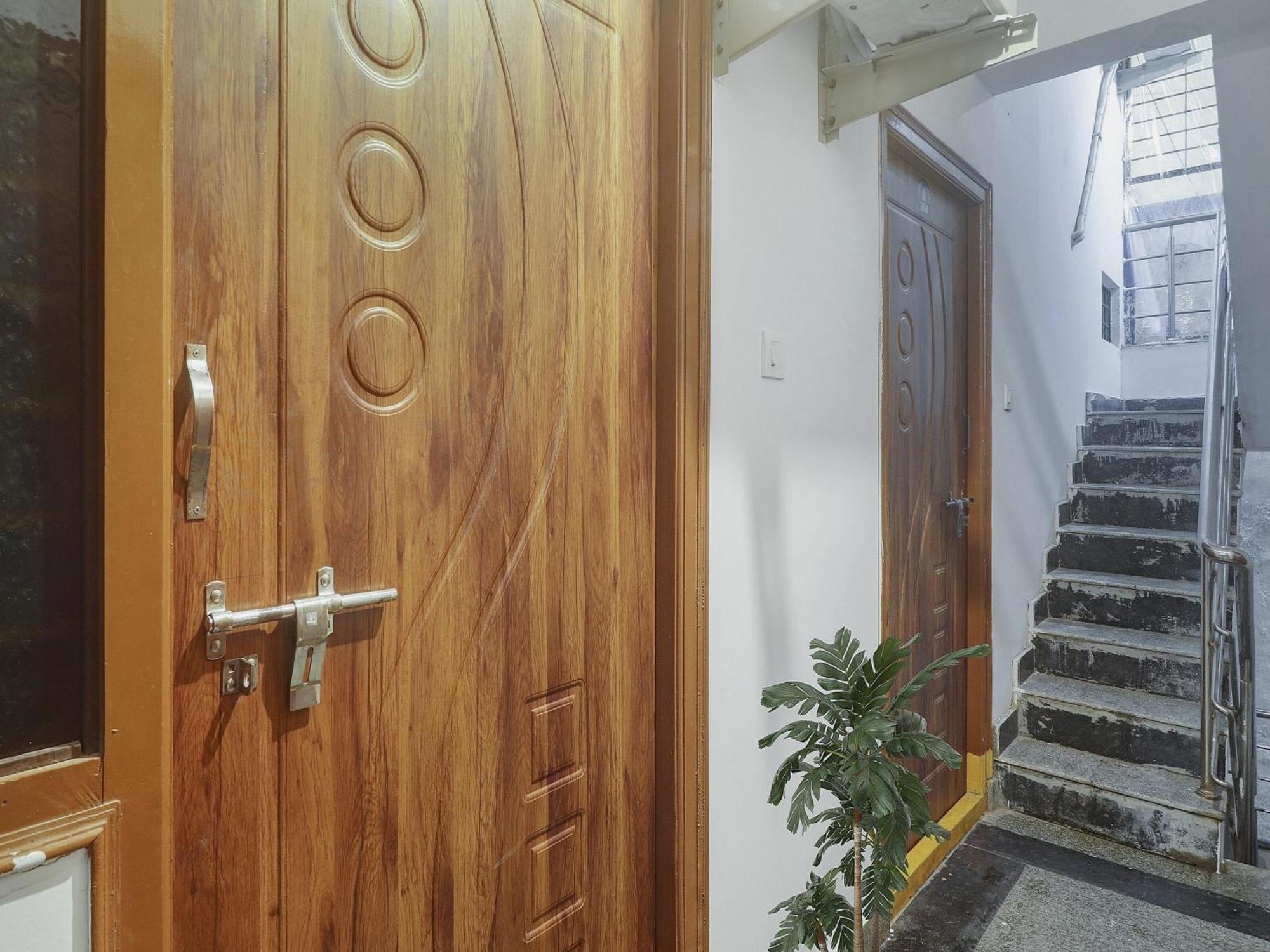 Hotel O Broholic Hotels Near Botanical Garden Hyderabad Exterior foto